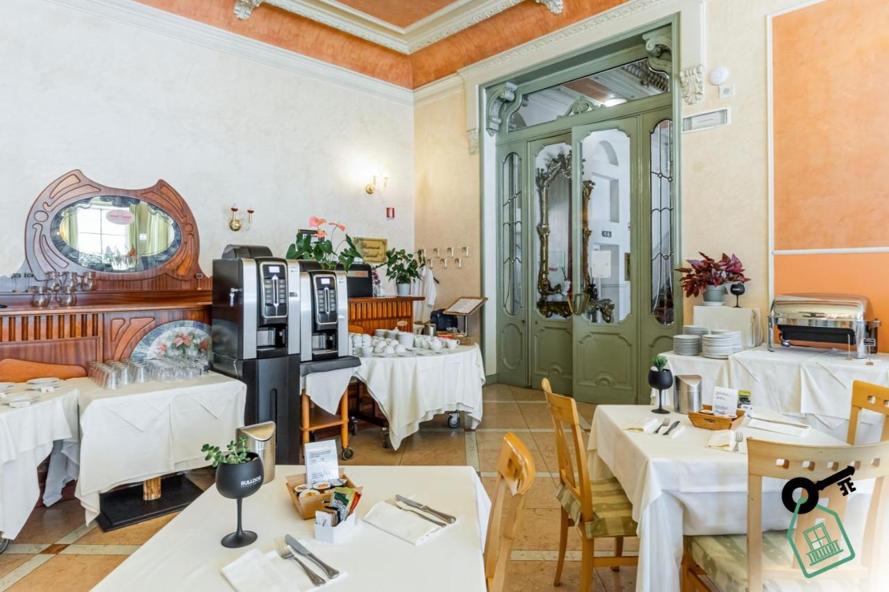 Hotel Rooms Lago Maggiore Verbania Eksteriør bilde