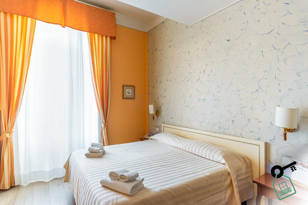 Hotel Rooms Lago Maggiore Verbania Eksteriør bilde