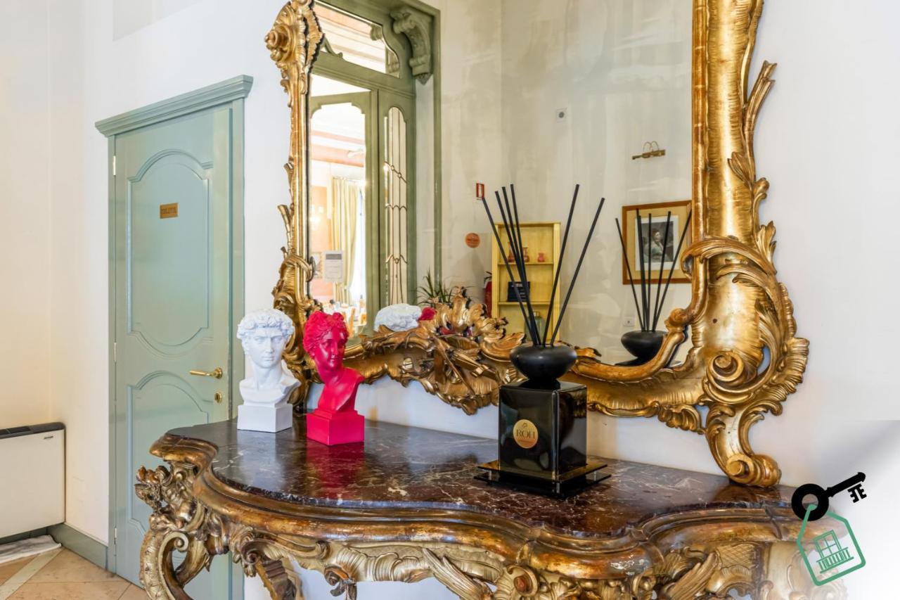 Hotel Rooms Lago Maggiore Verbania Eksteriør bilde